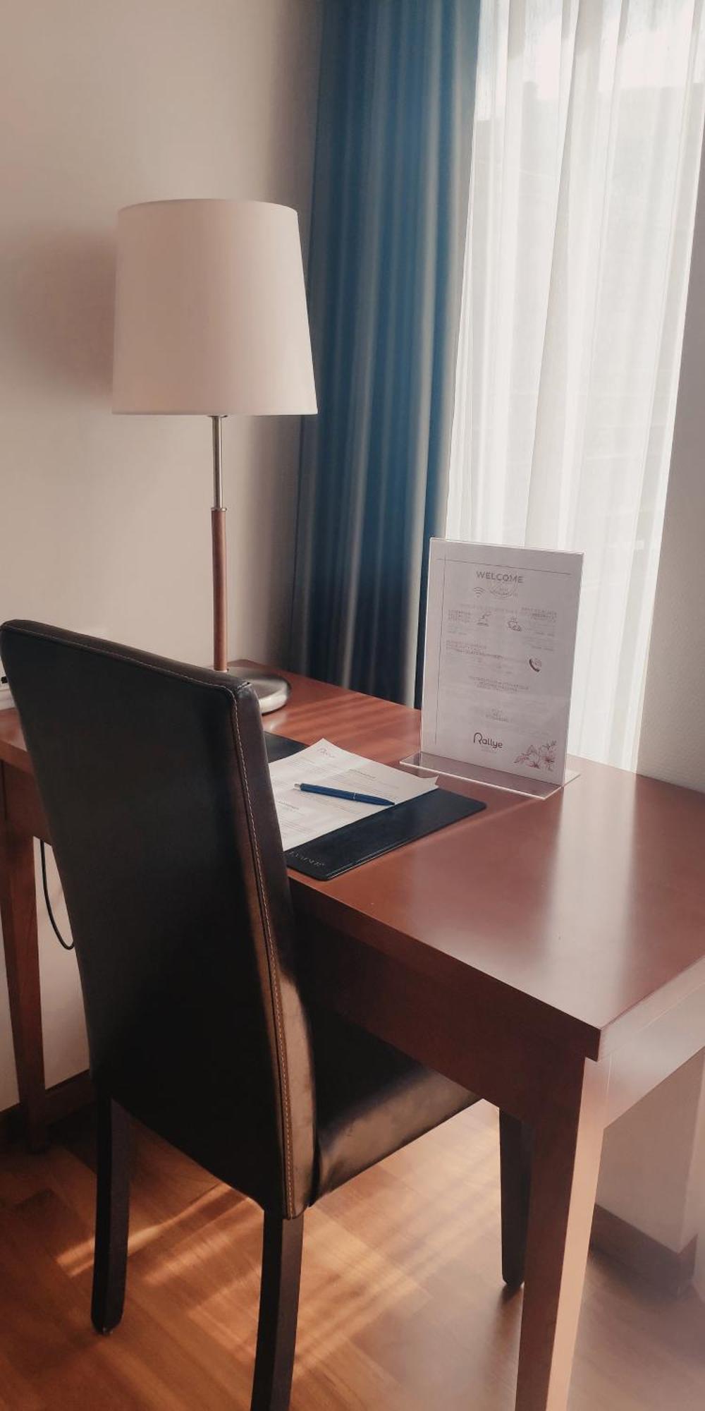 Hotel Rallye & Entrees Aux Bains De La Gruyere Булле Екстериор снимка