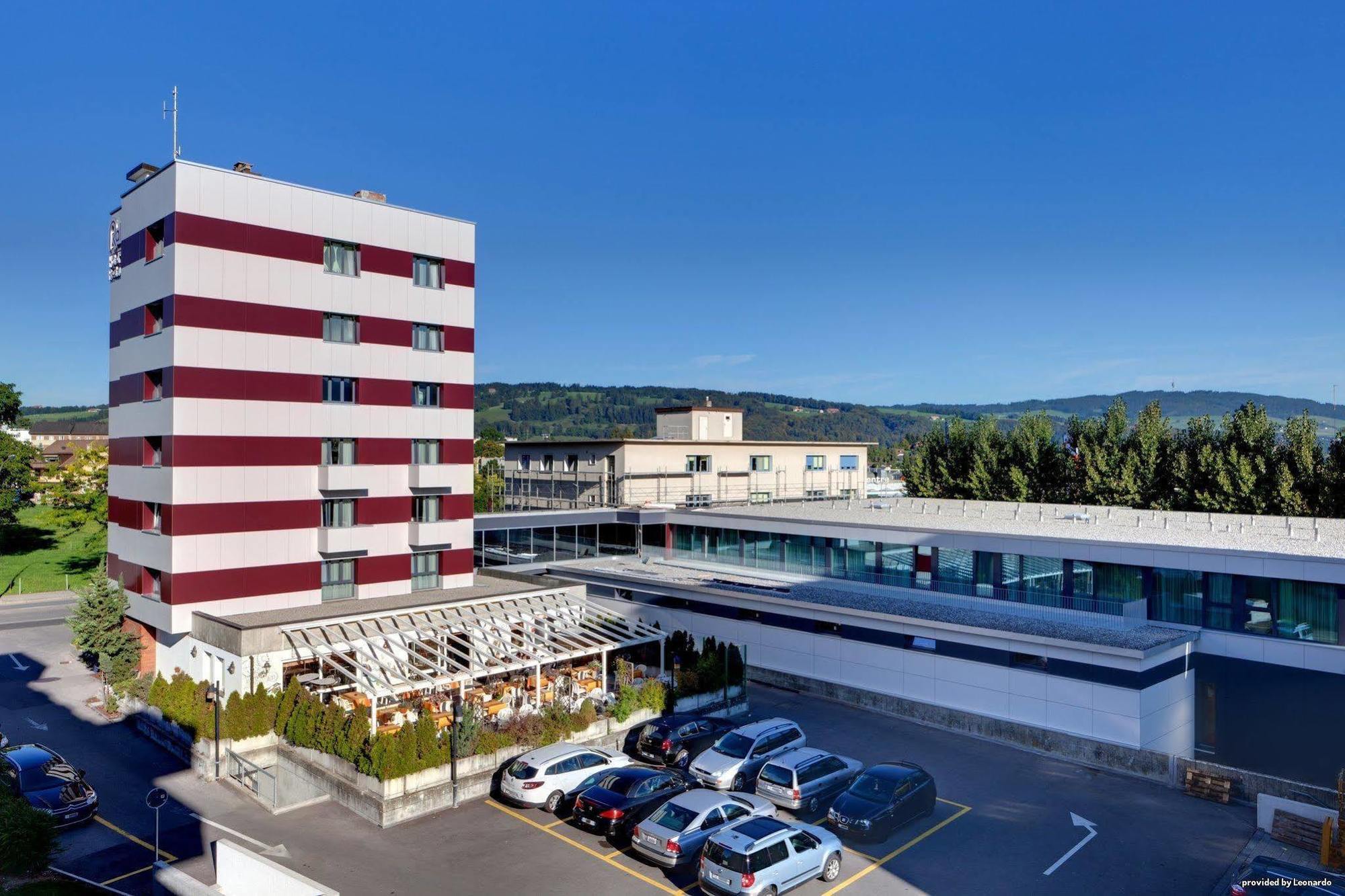 Hotel Rallye & Entrees Aux Bains De La Gruyere Булле Екстериор снимка